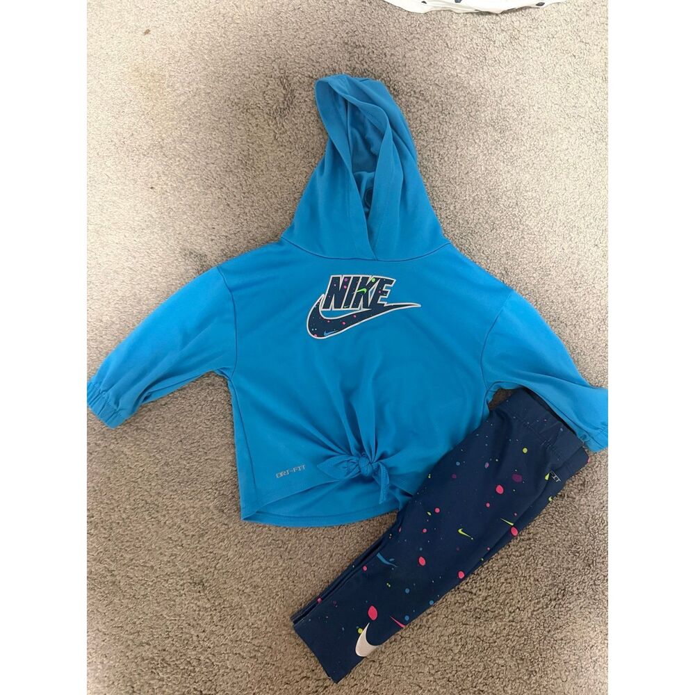 Nike Infant Baby Girls 12 Month Hoodie and Leggings